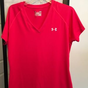 Under Armour semi-fitted Tshirt